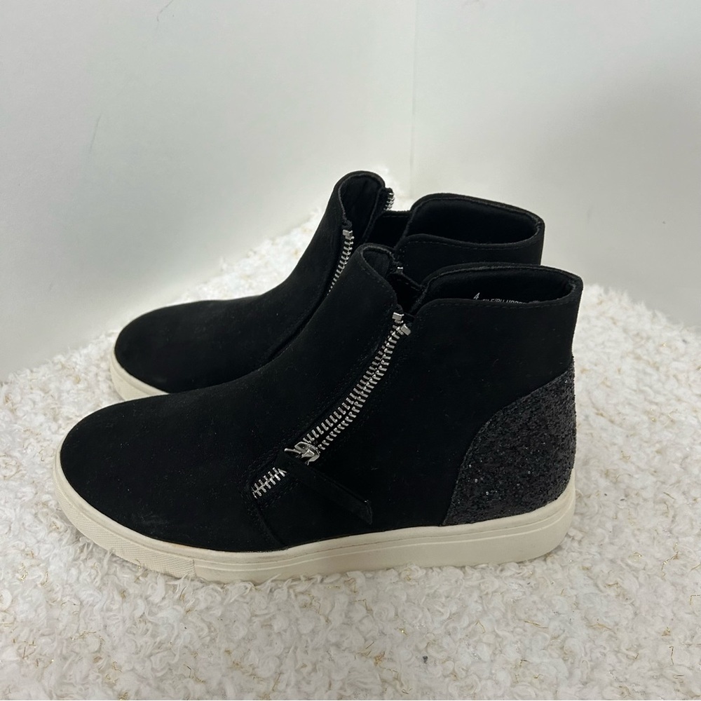 Joie Kids Black Faux Suede Glitter Heel High Top Sneakers Side Zip Boots Size 4
